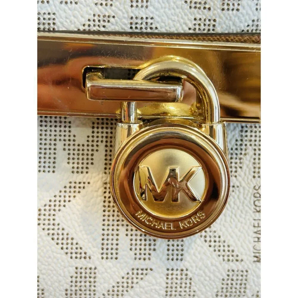 MICHAEL KORS HAMILTON TRAVELER SIGNATURE TOP ZIP MESSENGER ACORN SHOULDER BAG
